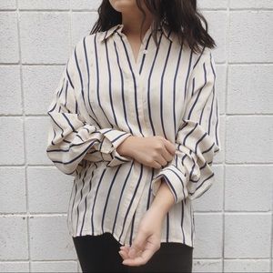 VTG CHRISTIAN DIOR SILK STRIPE BUTTON UP